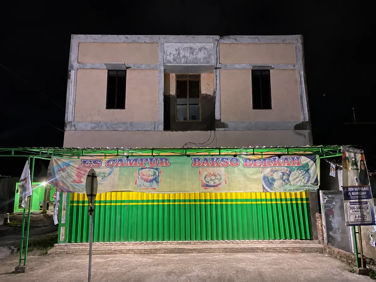 DIJUAL RUKO 2 LANTAI STRATEGIS – SEMEN, KEDIRI (nego) - Foto 1